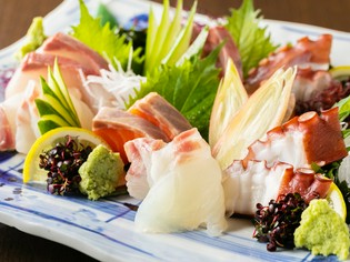呉市場から直送で届く、鮮度抜群の季節の鮮魚