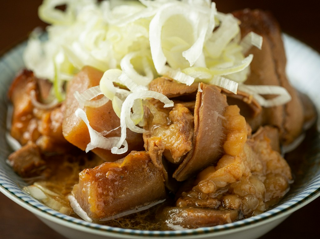 口の中でとろけるような『牛すじの煮込み』