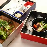 8時間かけてじっくり煮込んだ国産和牛の牛ホホ肉は、一口頬張ればまさに文字通りとろけるような柔らかさ。口の中いっぱいに肉汁やこだわりのソースの濃厚な旨みが溢れ出します。本場3つ星レストランの味に注目です。