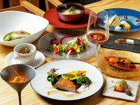 『お子様用コース』の用意も可能です。飲み放題オプション追加も可能です。（別途3000円）※詳細はコースページをご覧ください
