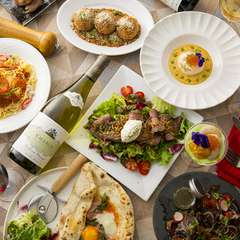 飲み放題付きコースを用意。会社宴会や歓送迎会にいかが