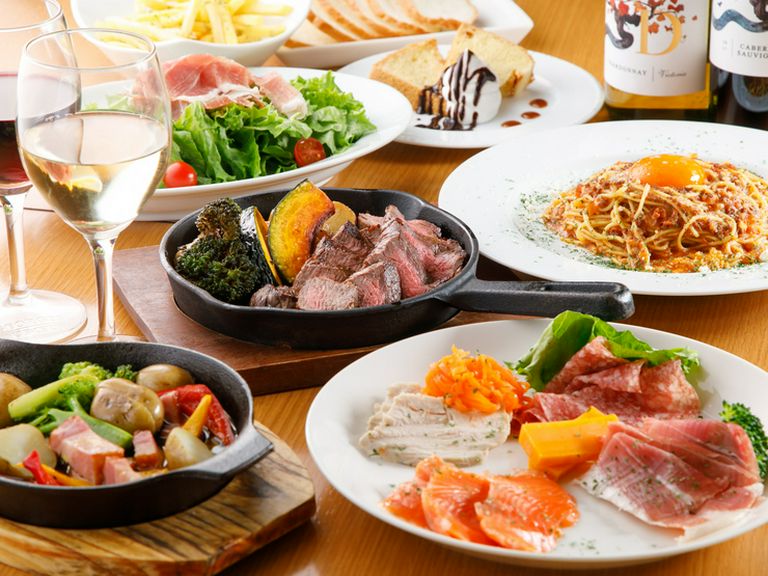 人気メニューをふんだんに盛り込んだ『DOUCE SET〜ドゥースセット〜』
