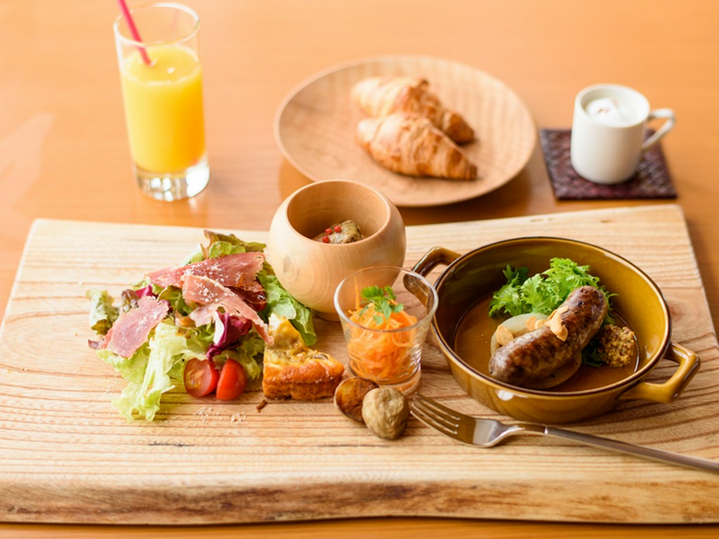 竹田地区で獲れた食材を使うことを大切にしながら料理を構成していく『ラ クラルテ』