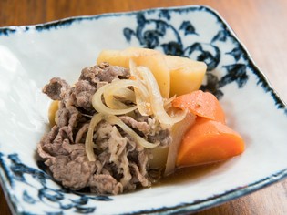 国産の安全な肉や野菜を厳選。米は石川県のブランド米を使用