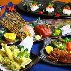 晩酌家 つるじろ の季節のお料理と、2時間飲み放題がついたご宴会コースとなっております。