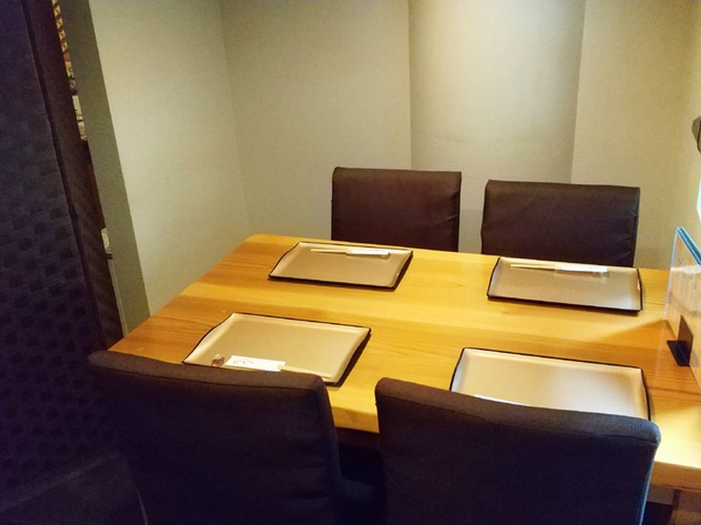 四季折々の食材を使ったお料理を、様々なシーンでお楽しみ下さい