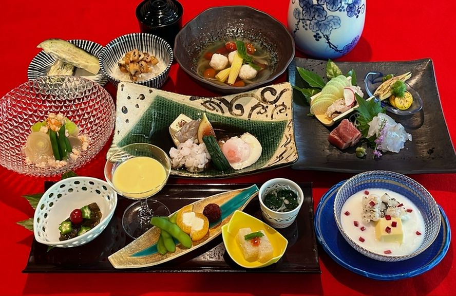 [接待/会食/祝い事に]月替わり おまかせ料理コース