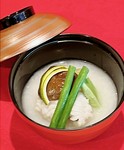 刻み穴子まぜ御飯
碓井豆
香の物
赤出汁