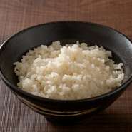 小：280円(税抜)＜308円 (税込)＞
中：380円(税抜)＜418円 (税込)＞
大：480円(税抜)＜528円 (税込)＞