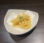 ほっそりカリかりのチーズ春巻きです。
10本ほど入っております。