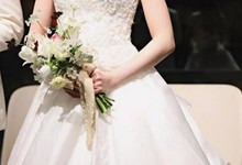 お一人様4000円から、お料理+2時間飲み放題付のウエディング二次会プランをご用意。
