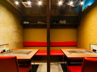 デートも会食も家族でも。様々なシーンで楽しめる鉄板焼専門店