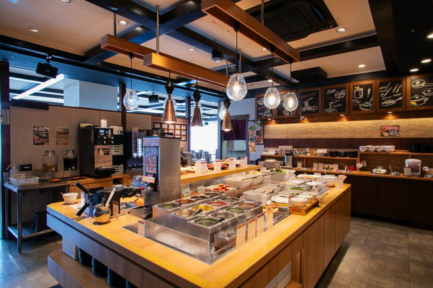 いつでも食べ放題。さらにランチタイムは驚きの時間無制限！