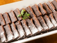 チョコを感じられる自家製ケーキ。チョコ好きにはたまらない『とろける濃厚ショコラケーキ』