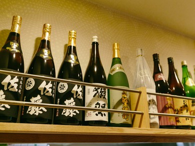天婦羅に合う日本酒を中心に、酒店と相談しながらセレクト