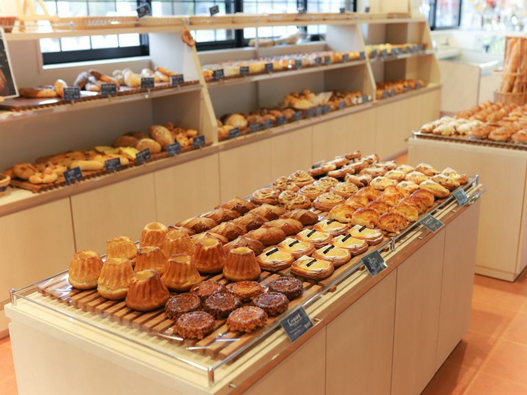 パンもデザートもテイクアウトOK