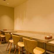 【麻辣大学　晴海店】は、ショッピングモール「晴海トリトンスクエア」にあるためデートの途中に気軽に立ち寄ることができます。ランチでもディナーでも、四川料理はいかがでしょう？