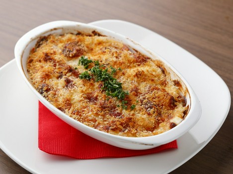 優しいまろやかな味わいの『懐かしのマカロニグラタン』は女性に大好評