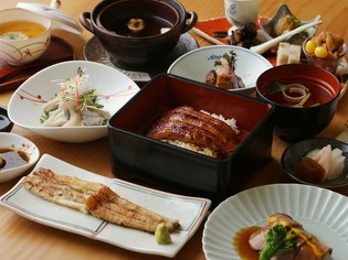 鰻三昧の贅沢が叶う！　珍しい鰻の前菜も楽しめる『鰻会席』