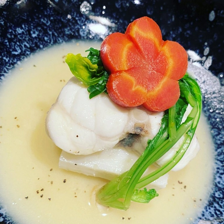 限定「土鍋炊き薬膳粥付きランチ」