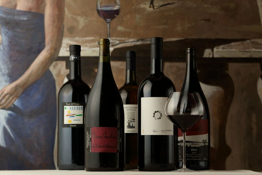 旨み溢れる肉料理とワインのマリアージュを楽しんで