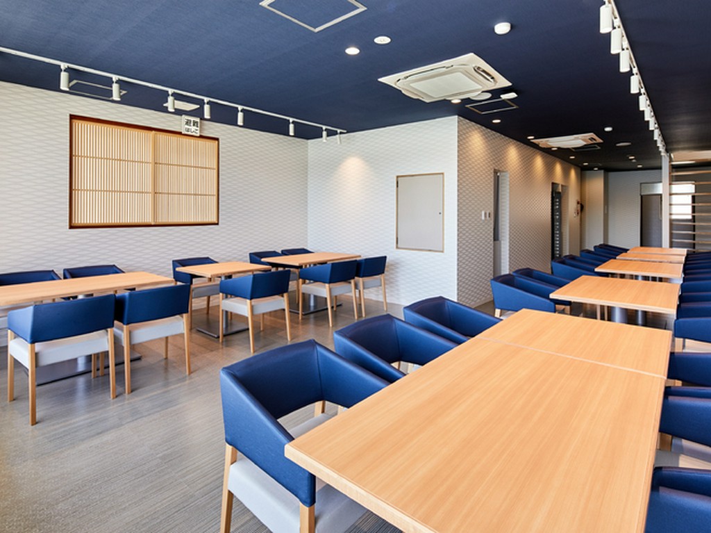 『とらふく』を囲み、笑顔が溢れるひと時を満喫