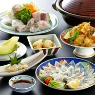 ふくの本場・下関だからこそ満足できるふくフルコースです。
夏場に限り、ふくちり鍋を別料理に変更可能です（詳しくは店舗まで）