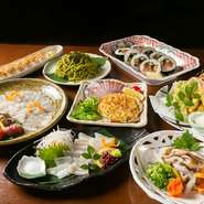 寒い季節になり、ほっと温まりたい日に鍋はいかがでしょうか。当店では寄せ鍋コースもあり、ご予約受け付けております。