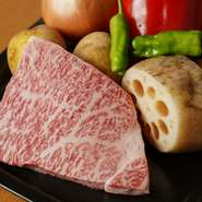 サラリとした脂のくちどけと、しっかりとした肉の味わいが魅力の「カドワキ牛」。そのクオリティと美味しさをシンプルに楽しみたいのであれば、ぜひとも薦めたい逸品です。