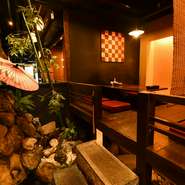 「一に感謝、二に笑顔と元気」という信念を胸に、料理人はゲストを迎え入れています。ただ料理を提供するだけでなく、心に残るひとときを届けたいという想いを強く持ち、目の前の一皿にはその姿勢が表れています。