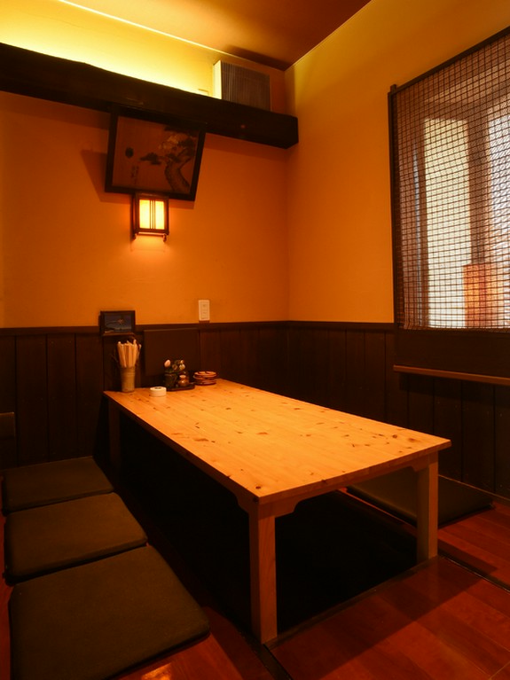 大人も子供も楽しめるメニューがいっぱい。座敷席があり楽々快適