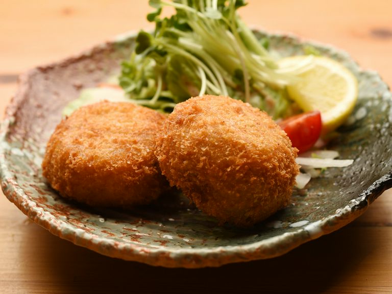 クセになる美味しさ。自家栽培の白干し梅入り『紀州梅コロッケ』