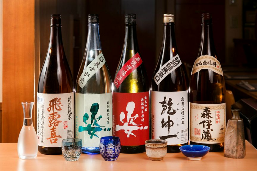 純米吟醸や特別純米など、上等な美酒と和のマリアージュを