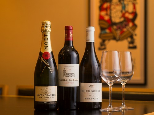 串揚げに合うさまざまなワインをセレクト