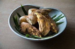 九州産の魚介、京野菜の厳選食材を京都の名店仕込みの技で