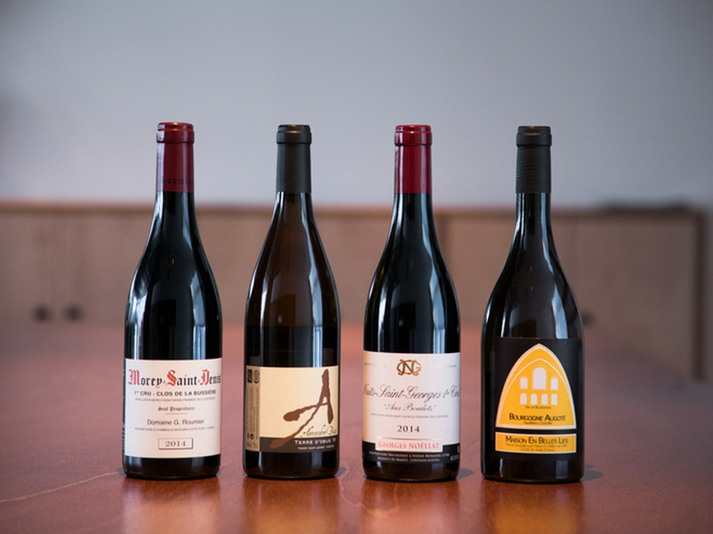 ブルゴーニュ、ボルドーを中心としたフランス産のワインが充実