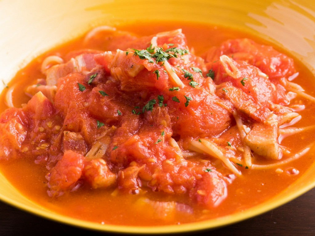 完熟トマトのスープパスタ