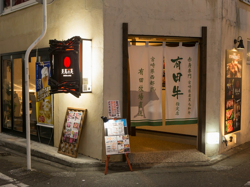 デートや接待、特別な日の会食に。贅沢な大人の時間を満喫