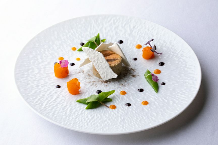 フォアグラとあんぽ柿のトーション仕立て