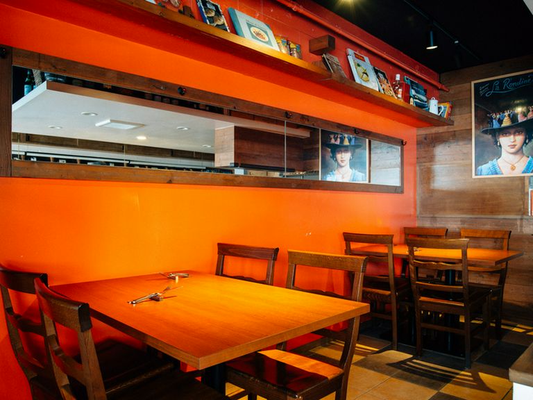 肩ひじ張らずに、陽気に家族だんらんできる飯田橋のトラットリア