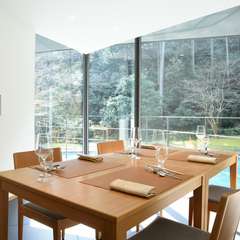 顔合わせの会食、家族のお祝い事に向く、眺めのいい個室をご用意