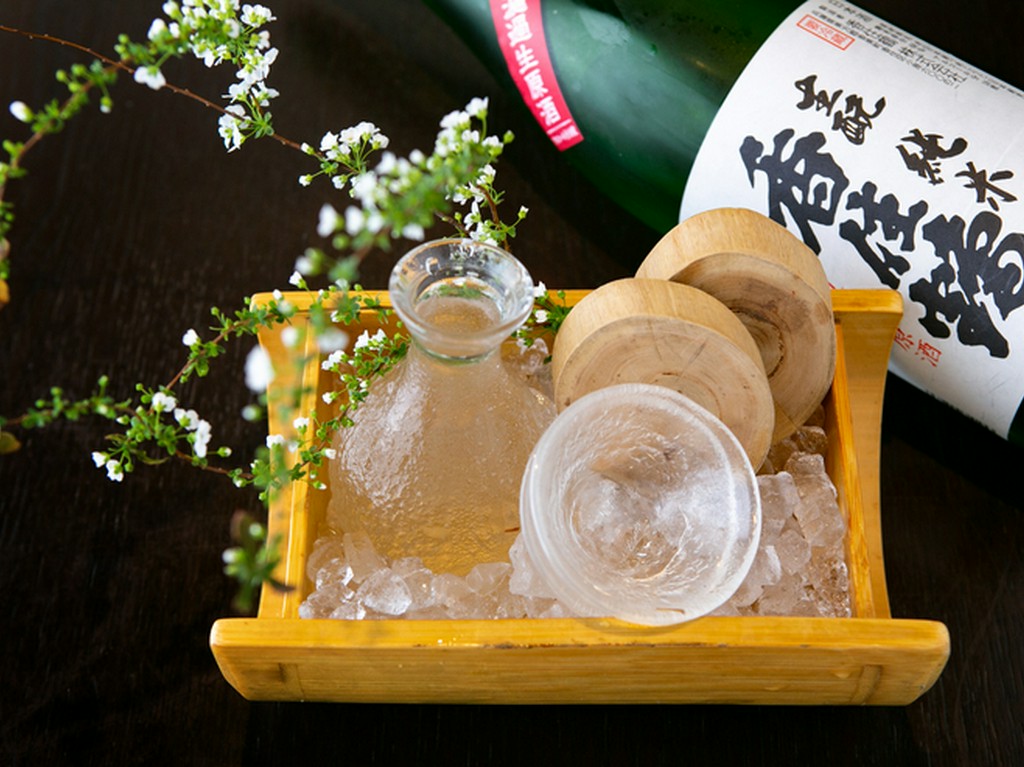 隠し酒あり。開けたての美味しい状態で飲める日本酒