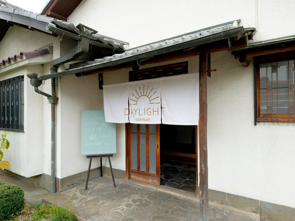 古民家を改装した一軒家カフェ&レストラン