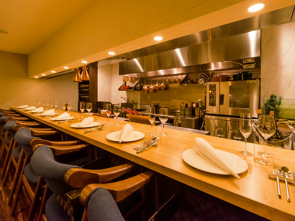 「北海道×フランス」を表現した、五感で味わう独創的なフレンチ