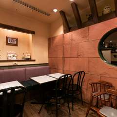 食事、カフェ、デザートまで揃うので、デートにはぴったり