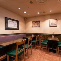 まるで、ヨーロッパのカフェで過ごしているような雰囲気