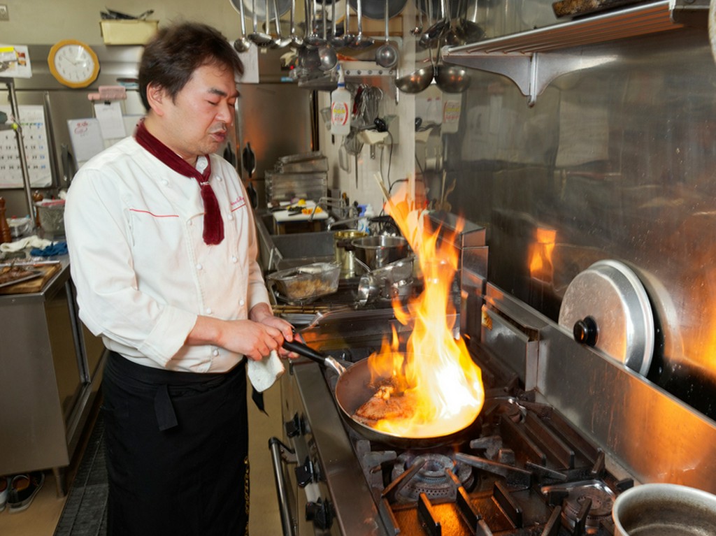 旬の食材を活かしてつくる、四季折々の美味しいディナー