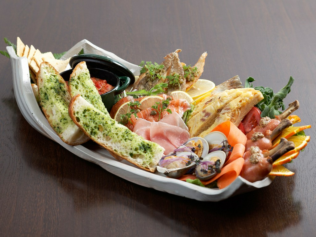 前菜の盛り合わせ