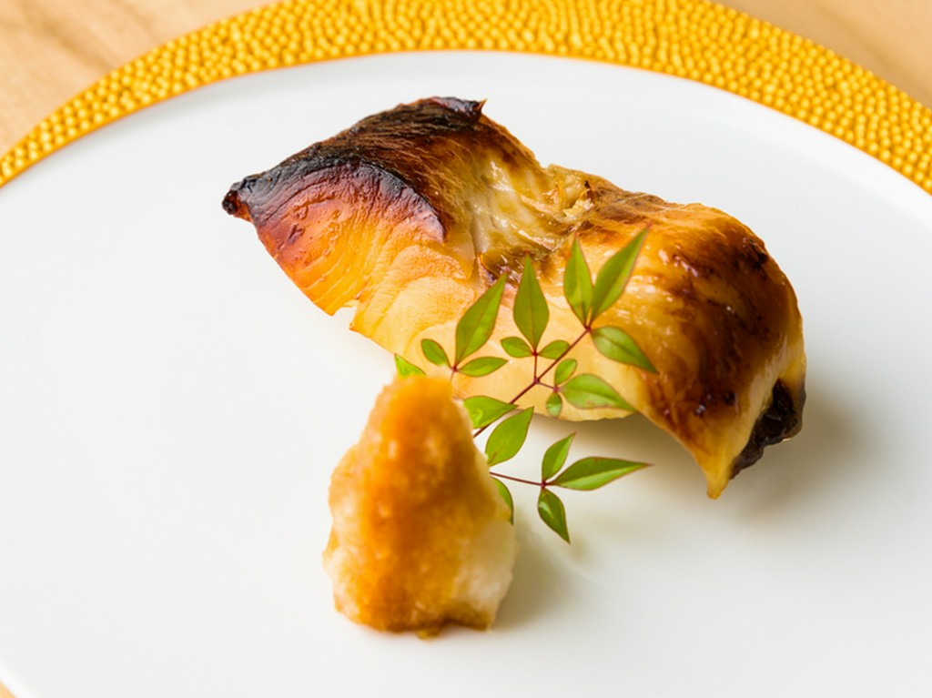 手間を惜しまず、丁寧に焼き上げられた『銀たら西京焼き』