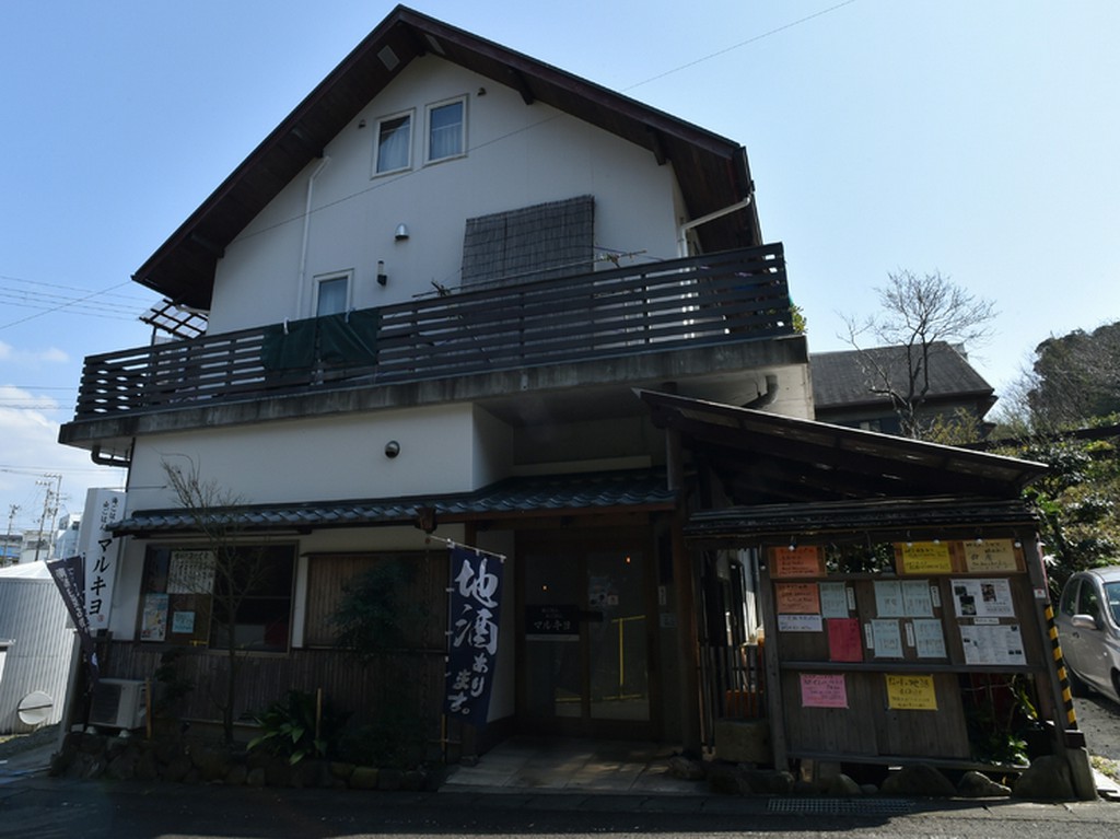 地元産の旬食材を活かした料理で、様々な味わいを提案